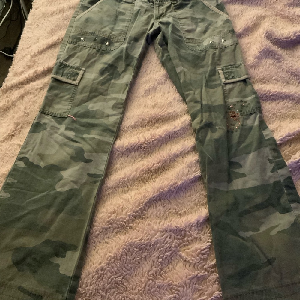 Extremely Low Rise Women’s Camouflage Cargo Pants